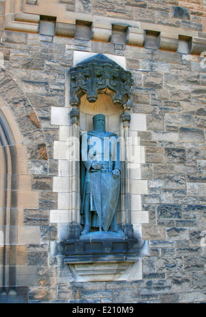 Statue de William Wallace, le château d'Édimbourg, en Écosse. Dévoilé en 1929, à l'entrée. Banque D'Images