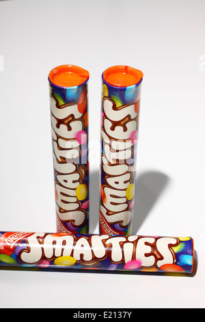 Close up of old style tubes Smarties Banque D'Images