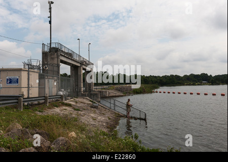 Barrage-déversoir principal Inglis Southwest Florida Water Management District Ressources en Eau Banque D'Images