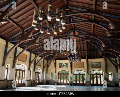 Chalet du Mont Royal, le Chalet du Mont-Royal, à l'intérieur de l'immeuble en français style Beaux-Arts, Montréal Canada Banque D'Images