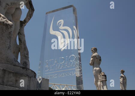 Rome, Italie 13 juin 2014 Plaque dédiée le Champion Olympique Italien sprinter Pietro Mennea à Stadio dei Marmi à Rome Banque D'Images