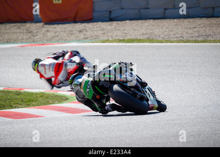 Barcelone, Catalogne, Espagne. 14 juin 2014. Monster Energy Grand Prix de Catalunya. Bradley Smith (GBR), Monster Yamaha Tech 3 rider, en action au cours de la pratique de qualité dans le MotoGP Monster Energy Grand Prix de Catalogne de le circuit de Montmelo. Credit : Action Plus Sport Images/Alamy Live News Banque D'Images