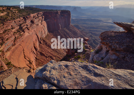 Matin à Buck Canyon Overlook dans Canyonlands National Park près de Moab, Utah Banque D'Images