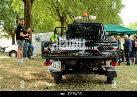 Mantova, Italie. 14 Juin, 2014. Vespa World Days 2014 à Mantoue, Italie. Un événement international avec la présence de plus 130 Vespa Club et 31 pays. Credit : Simone/ZUMAPRESS.com/Alamy NurPhoto Bergamaschi/Live News Banque D'Images