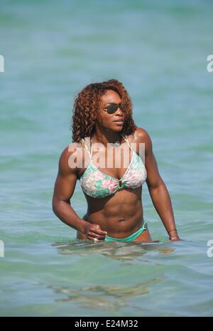 Serena Williams et amis profitez de Miami Beach. Miami Beach, où : Floride, Texas, United States Quand : 15 Juin 2013 E Banque D'Images