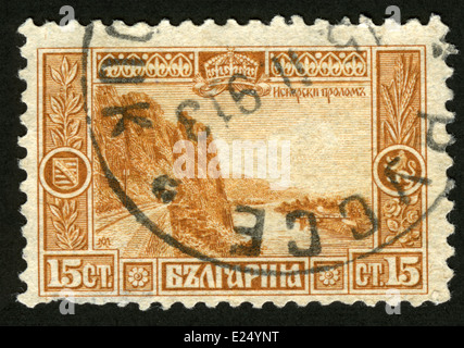 Bulgarie - circa 1911 : timbre imprimé en vue de la Bulgarie montre Isker Valley Banque D'Images