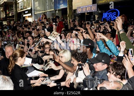 World War Z' première mondiale au cinéma UGC - Arrivées avec : Angelina Jolie Où : Paris, France Quand : 03 Juin 2013 E Banque D'Images