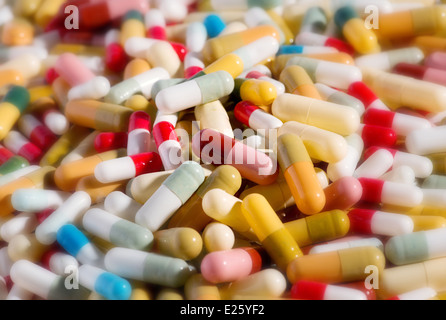 Arrière-plan de capsules assorties Banque D'Images