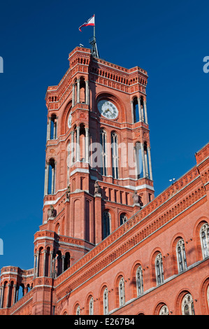 L'Hôtel de ville rouge Rotes Rathaus Berlin Allemagne Banque D'Images