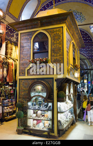 Boybeyi bijouterie dans le Grand Bazar à Istanbul, Turquie. Sur plus de 100 ans d'entreprise familiale. Banque D'Images