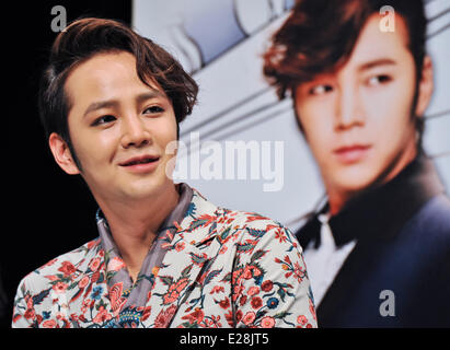 Jang Keun-Suk, Jun 13, 2014 : l'acteur coréen Jang Keun-suk assiste à une conférence de presse télévisée pour 'bel homme' à Tokyo, Japon, le 13 juin 2014. Banque D'Images