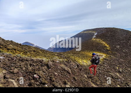 Balade autour du cratère de l'etna haut Banque D'Images