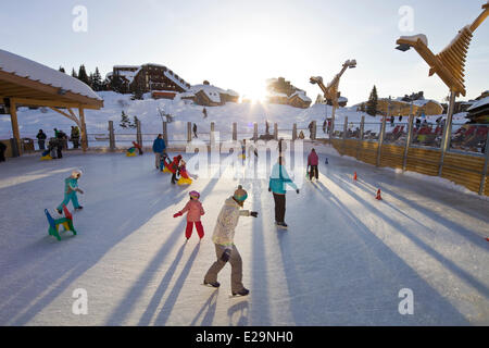 France, Haute Savoie, Avoriaz, la patinoire Banque D'Images