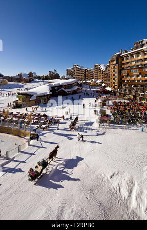 France, Haute Savoie, Avoriaz, interdit aux véhicules, ce qui permet se déplace en traîneau Banque D'Images