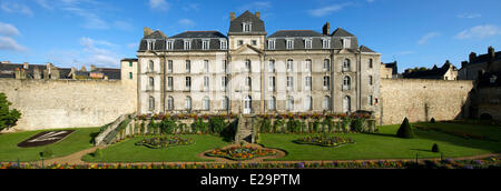 France, Morbihan, Golfe du Morbihan, Vannes, le château de l'Hermine, château et remparts Banque D'Images