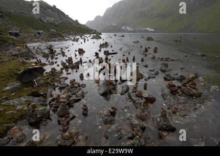 Le Népal, Zone Bagmati, Langtang Lirung de montagnes, la vallée de la Trisuli syncrétique, pèlerinage de Gosainkund, mélange Chamanism, Banque D'Images