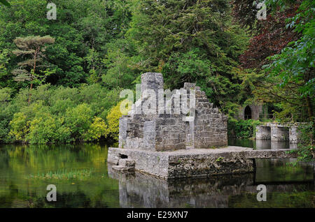 L'Irlande, dans le comté de Mayo, l'abbaye de Cong, les moines vieille maison de pêche Banque D'Images