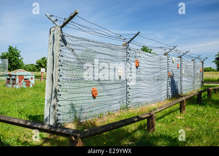 Stresow mémorial pour les déplacement forcé de l'opération "la vermine" en 1952, Aulosen, Saxe-Anhalt, Allemagne Banque D'Images