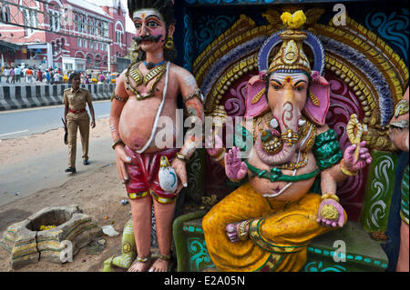 L'Inde, l'Etat du Tamil Nadu, Chennai (Madras), petit temple Ganesh près de la gare centrale Banque D'Images