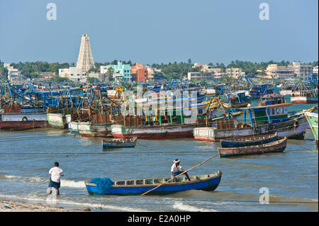 L'Inde, l'Etat du Tamil Nadu, Rameswaram est une des villes saintes de l'Inde et un important lieu de pèlerinage pour les Shaivites et Banque D'Images
