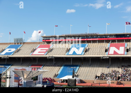 PENN signe, Franklin Field Stadium, cérémonie pour les étudiants de l'Université de Pennsylvanie, Philadelphie, USA Banque D'Images