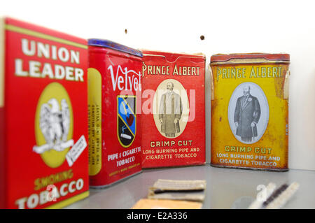 Belgique, Wallonie, Ruy, Musée Décembre 1944 - Bataille des Ardennes, les paquets de cigarettes des soldats américains : Prince Banque D'Images