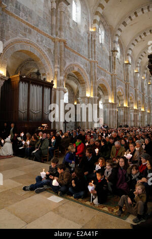 La France, l'Yonne, Vézelay, Sainte Marie Madeleine de Vézelay Basilique classée au Patrimoine Mondial de l'UNESCO, l'ancienne abbaye romane Banque D'Images