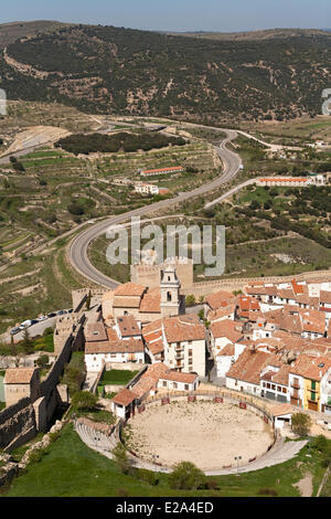 L'Espagne, Communauté Valencienne, province de Castellon, Morella, vue panoramique du château Banque D'Images