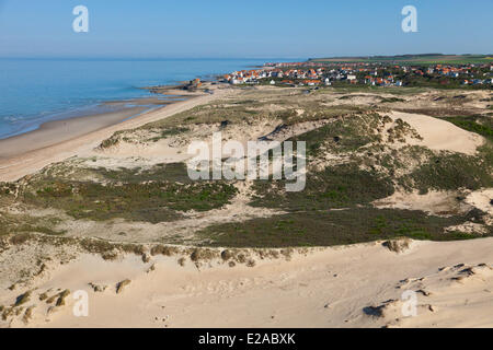 La France, Pas de Calais, Wimereux, les dunes de la Slack (vue aérienne) Banque D'Images