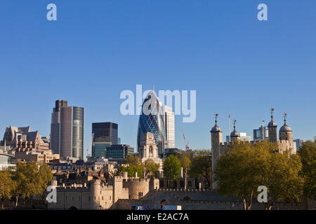 United Kingdown, Londres, la ville avec la Tour de Londres à l'avant-garde Banque D'Images