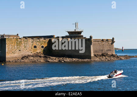 France, Morbihan, Lorient, Port Louis citadelle remanié par Vauban à l'entrée du port de Lorient Banque D'Images