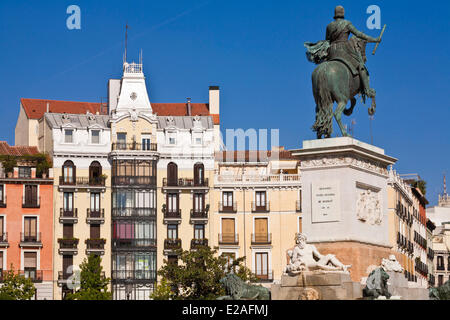 Espagne, Madrid, Plaza de Oriente, Philip IV statue équestre par Pietro Tacca réalisé entre 1634 et 1640 Banque D'Images