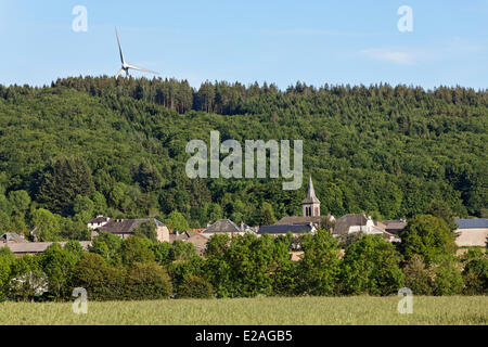 La France, l'Aveyron, éoliennes près de la Bouloc, Levezou plateau Banque D'Images