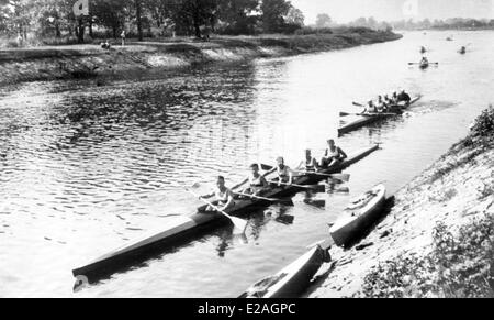 Compétition d'Aviron pendant les Jeux Olympiques de Berlin 1936. Banque D'Images