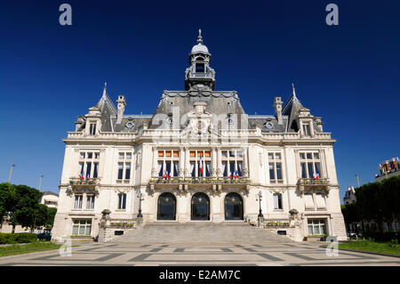 France, Allier, Vichy, façade de l'Hôtel de Ville Banque D'Images