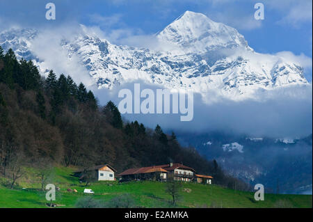 France, Haute Savoie, Massif des Aravis, le Mont Charvin Banque D'Images