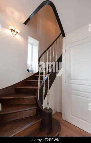 France, Morbihan, Riantec, intérieur de la phare de Kerbel, Hébergement ...
