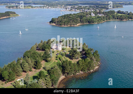 France, Morbihan, Arzon, golfe du Morbihan, l'île ar Gazeh et dans l'arrière-plan de l'île Berder (vue aérienne) Banque D'Images