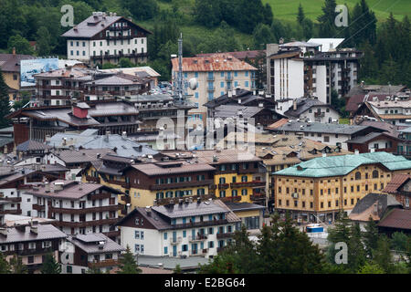 L'Italie, Vénétie, province de Belluno, Dolomites, inscrite au Patrimoine Mondial de l'UNESCO, Cortina d'Ampezzo Banque D'Images