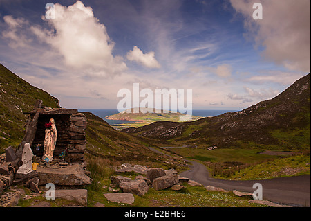 Lieu de culte religieux et St Columbas puits sacré à Mamore Gap, Urris Hills, péninsule d'Inishowen, comté de Donegal, Irlande, Banque D'Images