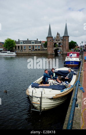 Waterpoort à Sneek. La province de la frise. Fryslan. Aux Pays-Bas. La Hollande. Frisia, Holanda. Banque D'Images