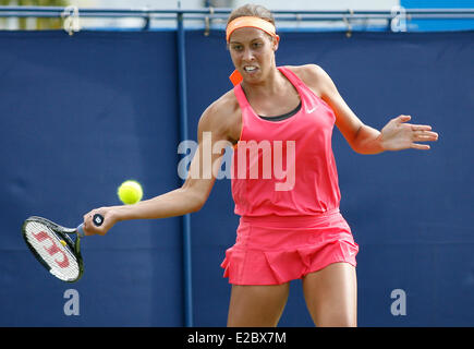 Eastbourne, Royaume-Uni. 18 Juin, 2014. Eastbourne International Aegon Madison Keys (USA) bat Elena Vesnina (RUS) par un score 7-5, 7-6 dans leur 2ème tour match à Devonshire Park. Credit : Action Plus Sport/Alamy Live News Banque D'Images