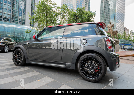 La Mini Cooper à Canary Wharf Motorexpo 2014 à Londres Banque D'Images