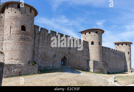 France, Aude, Carcassonne, ville médiévale listedas au Patrimoine Mondial de l'UNESCO, tours Gallo Romaine de Tour de la Marquiere, Samson et Avar, du 4ème siècle, mur nord Banque D'Images