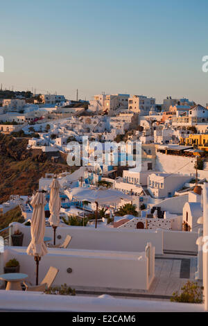 La Grèce, Cyclades, Mer Égée, Santorin (Thira ou Thera), le village de Thira Banque D'Images