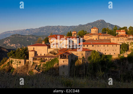 La Grèce, la Thessalie, monastères des Météores complexe, inscrite au Patrimoine Mondial de l'UNESCO, le grand monastère de Meteora (météorologiques) Megalo Banque D'Images