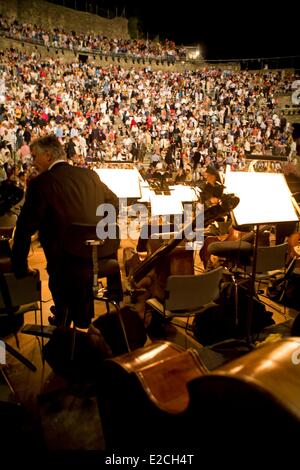 France, Vaucluse , Orange, théâtre romain au cours d'une représentation de l'opéra l'opéra Carmen de Bizet par Banque D'Images