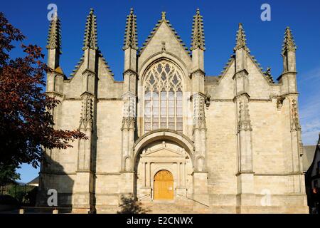 France Ille et Vilaine vitré station sur le chemin de Compostelle l'église Notre Dame construite au xie siècle par Robert Le premier) Banque D'Images