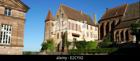 France Bas Rhin Saverne le château des Rohan et de l'ancien château épiscopal du 17ème siècle aujourd'hui sous-préfecture Banque D'Images