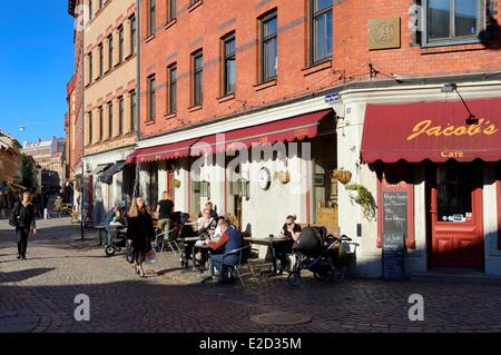 La Suède Sweden Goteborg Vastra (Göteborg) de Haga Haga Nygata en terrasse de café street Banque D'Images